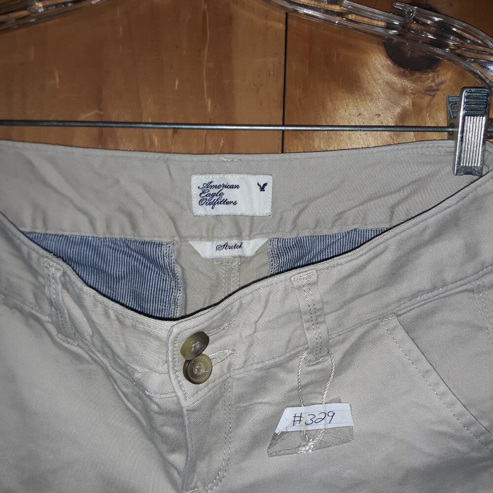 American Eagle Outfitters Item (( 329 )) - Picture 3 of 6
